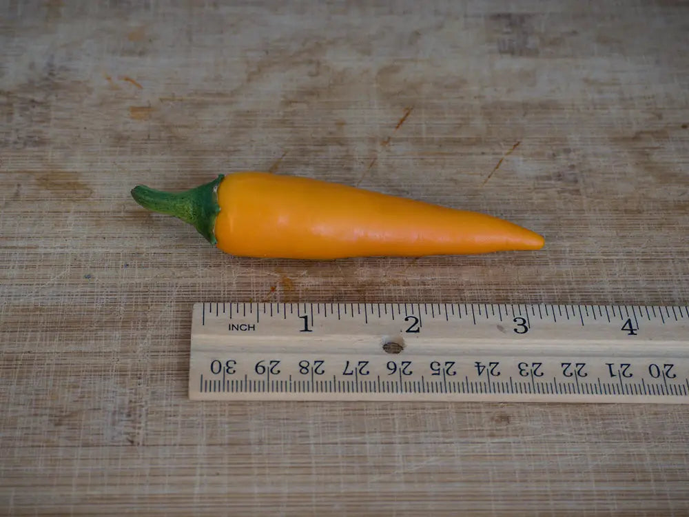 Bulgarian Carrot Pepper Seeds: Brighten Your Garden and Plate