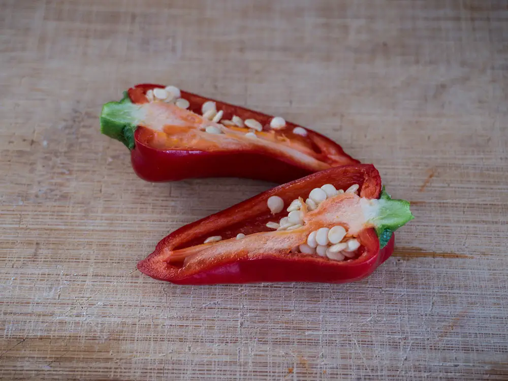 san-felipe-pepper-split